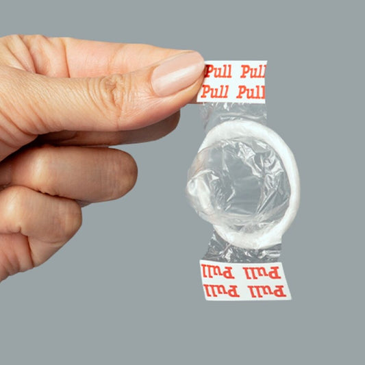 UNIQ - PRESERVATIVI SENZA LATTICE CON STRISCE 3 UNITÀ